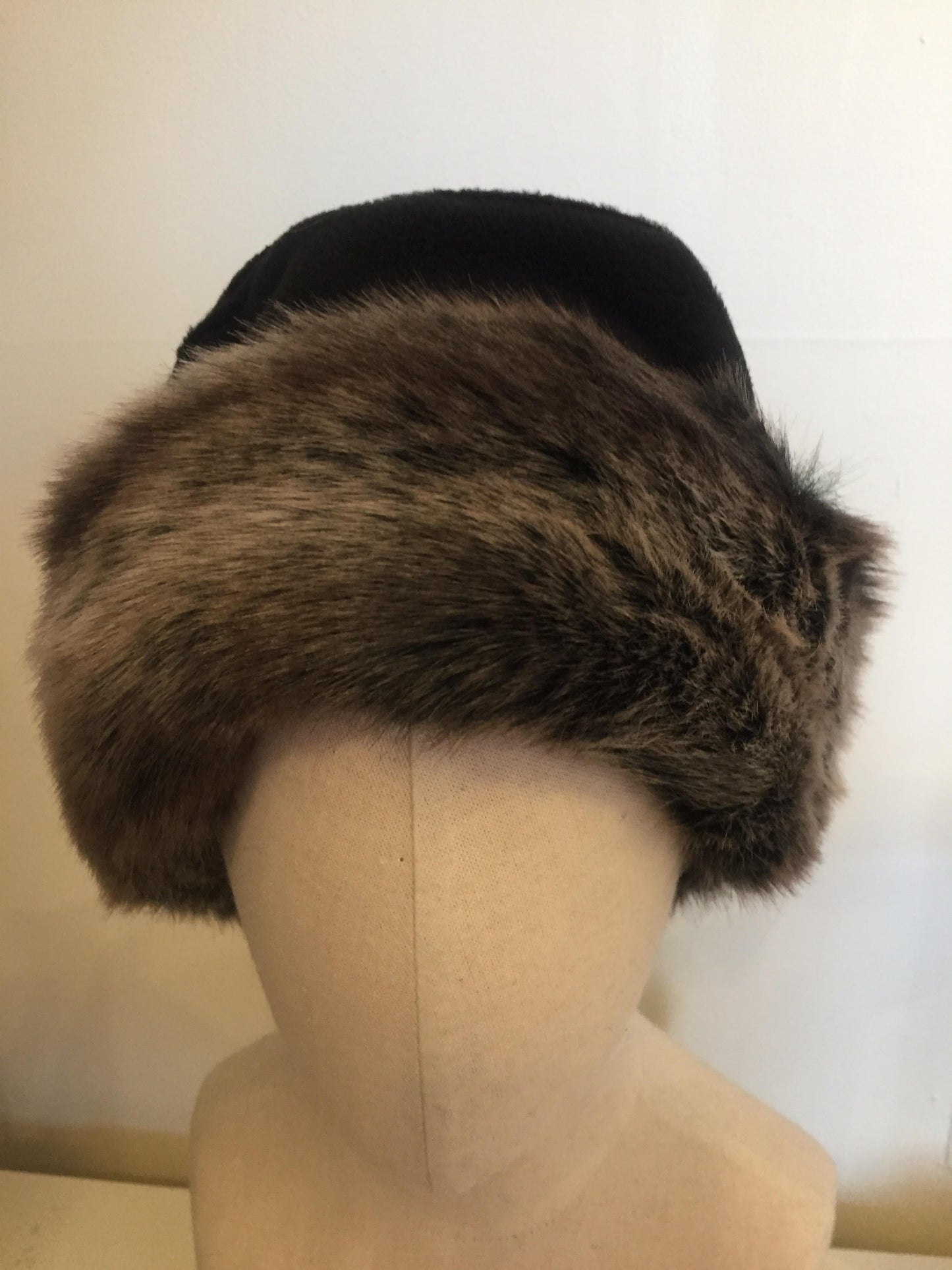 Kenya Fur Cuff Fleece Hats
